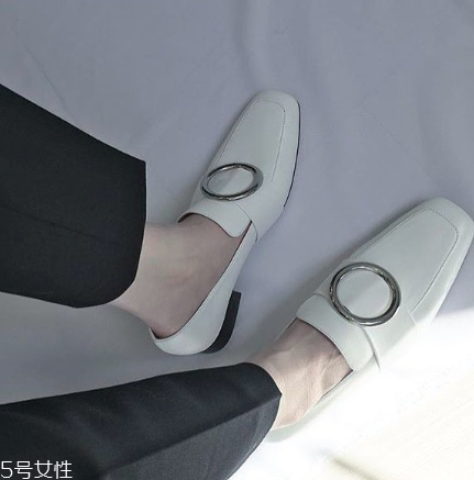 dorateymur鞋子多少錢？最近超火的小眾鞋牌