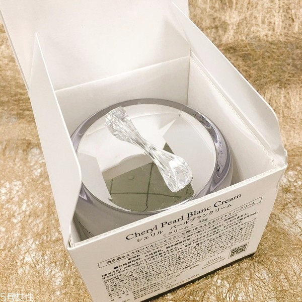 珍珠膏會堵塞毛孔嗎 正確使用不會堵塞 珍珠膏會堵塞毛孔嗎 正確使用不會堵塞