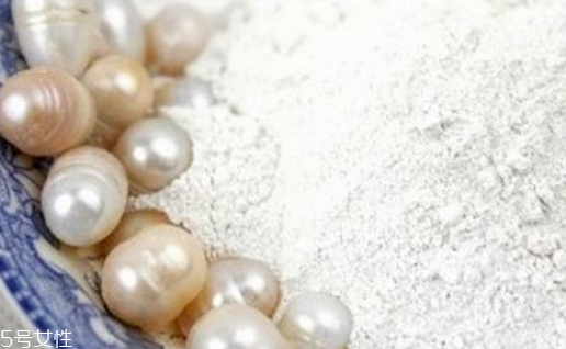 珍珠粉可以直接涂臉上嗎 珍珠粉涂臉小貼士 珍珠粉可以直接涂臉上嗎 珍珠粉涂臉小貼士
