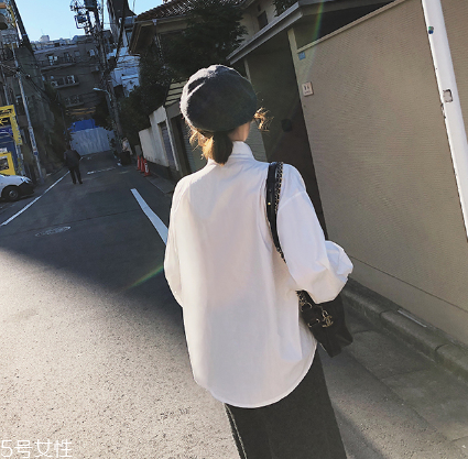 襯衫第一個(gè)扣子要扣嗎？襯衫最正確的穿法