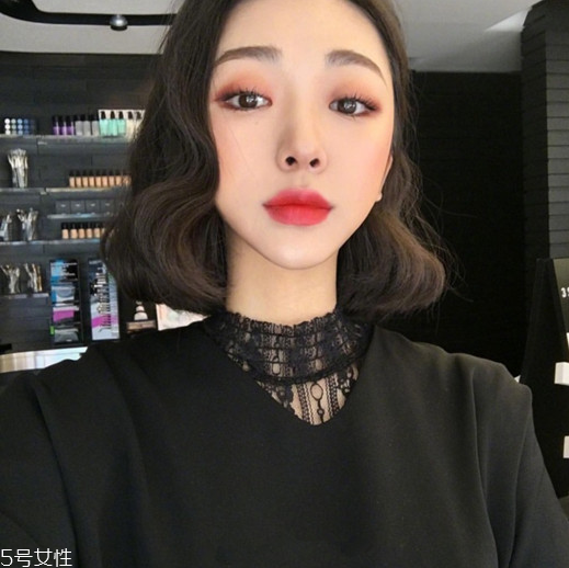 齊肩發(fā)怎么扎好看 女生扎發(fā)發(fā)型大全 齊肩發(fā)怎么扎好看 女生扎發(fā)發(fā)型大全