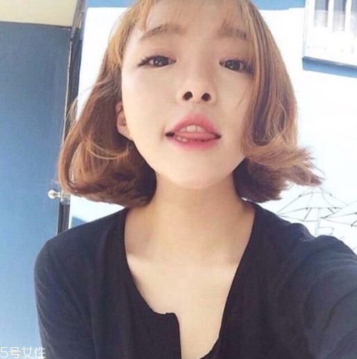 齊肩發(fā)怎么扎好看 女生扎發(fā)發(fā)型大全 齊肩發(fā)怎么扎好看 女生扎發(fā)發(fā)型大全