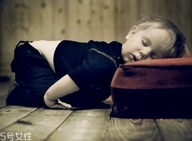 schiff維骨力褪黑素怎么樣？失眠就吃它