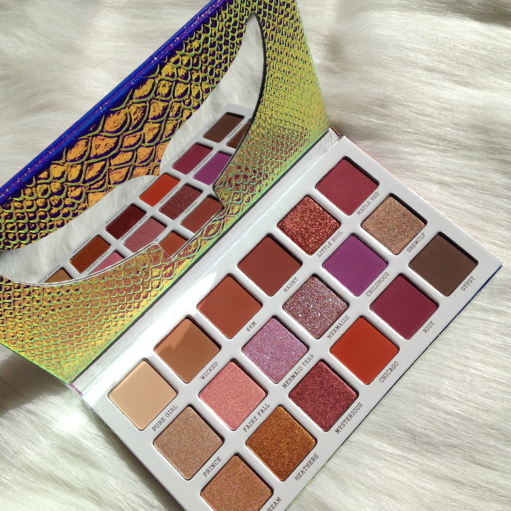 感恩回饋 5號網合作18色眼影盤半價上架 感恩回饋 5號網合作18色眼影盤半價上架