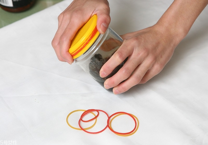 罐頭打不開怎么辦 開罐頭的技巧 罐頭打不開怎么辦 開罐頭的技巧