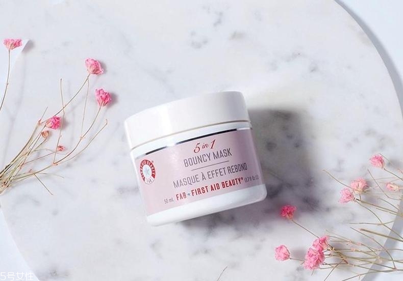 干皮適合什么晚安面膜？六種面膜為干皮添活力