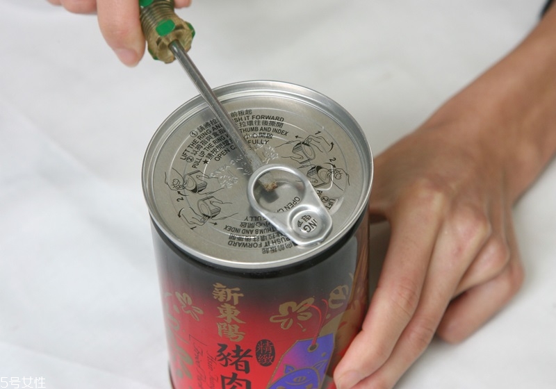 罐頭打不開怎么辦 開罐頭的技巧 罐頭打不開怎么辦 開罐頭的技巧