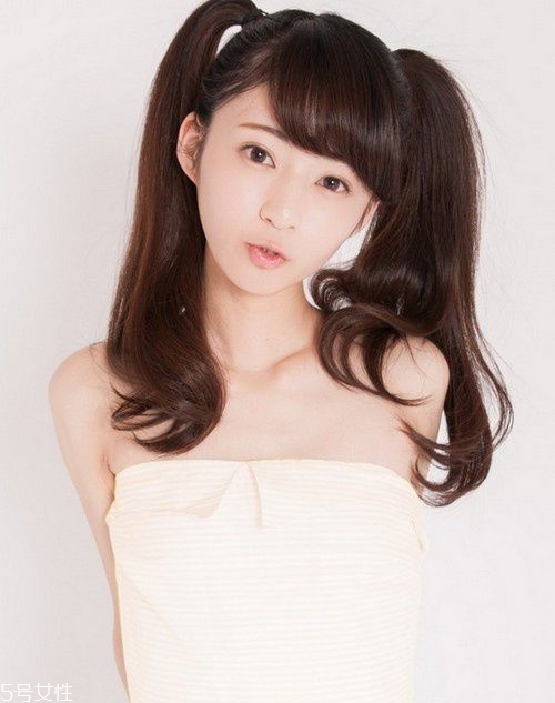 齊肩發(fā)怎么扎好看 女生扎發(fā)發(fā)型大全 齊肩發(fā)怎么扎好看 女生扎發(fā)發(fā)型大全