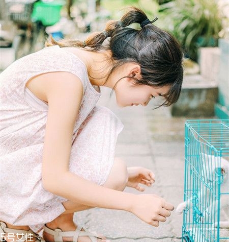 齊肩發(fā)怎么扎好看 女生扎發(fā)發(fā)型大全 齊肩發(fā)怎么扎好看 女生扎發(fā)發(fā)型大全