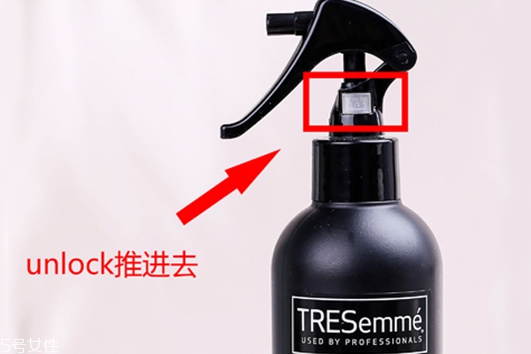 防燙噴霧哪個(gè)牌子好？隔熱定型不傷發(fā)