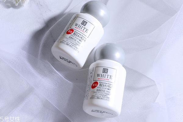 平價(jià)維C美白精華有哪些？大創(chuàng)胎盤素不要錢系列