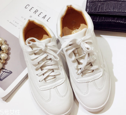 女式春夏運動鞋怎么挑？三種款式好搭又顯高