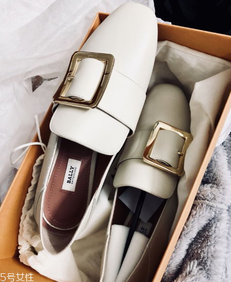 bally樂(lè)福鞋好穿嗎？春日慵懶出街必備