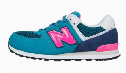 2022春夏流行穿什么中跟鞋？三種款式優(yōu)雅不累腳