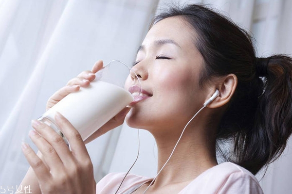 春夏不長(zhǎng)痘的方法是什么？護(hù)膚秘籍都在這里