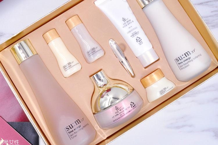 2022什么牌子的護(hù)膚套裝好？水乳組合拯救護(hù)膚初學(xué)者