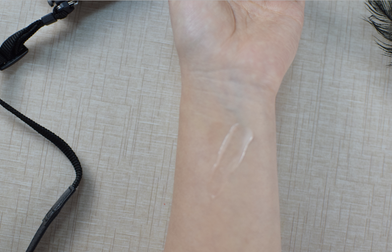 雅詩蘭黛線雕精華適合初老肌嗎？