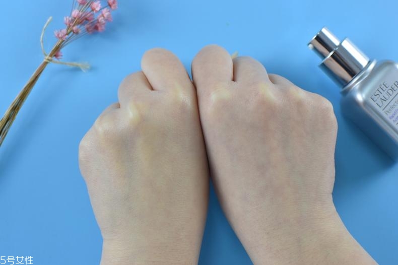 雅詩蘭黛線雕精華有用嗎？拯救表情紋