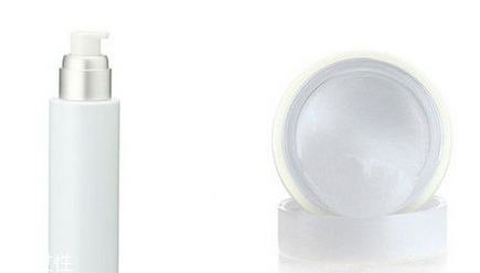 乳液和面霜的正確使用方法 日?；A(chǔ)護(hù)膚