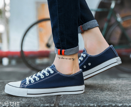 帆布鞋可以放烘干機嗎？帆布鞋最好自然風干