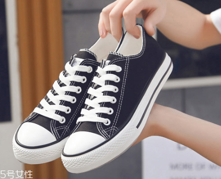 帆布鞋要墊鞋墊嗎？不同情況不同對待