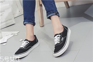 帆布鞋前面擠腳怎么辦？鞋子擠腳要當(dāng)心