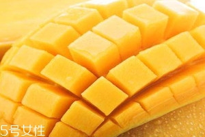 金煌芒和大青芒區(qū)別 顏色不同 金煌芒和大青芒區(qū)別 顏色不同