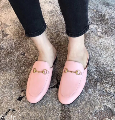 gucci樂福鞋多少錢？美貌與實(shí)穿并存