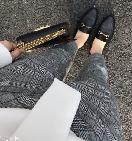 gucci樂福鞋多少錢？美貌與實(shí)穿并存
