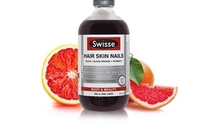 swisse膠原蛋白液含激素嗎？