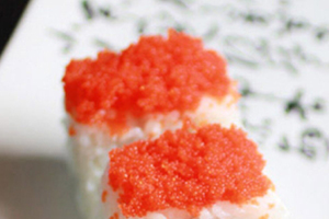 飛魚籽可以生吃嗎？日料壽司都愛它