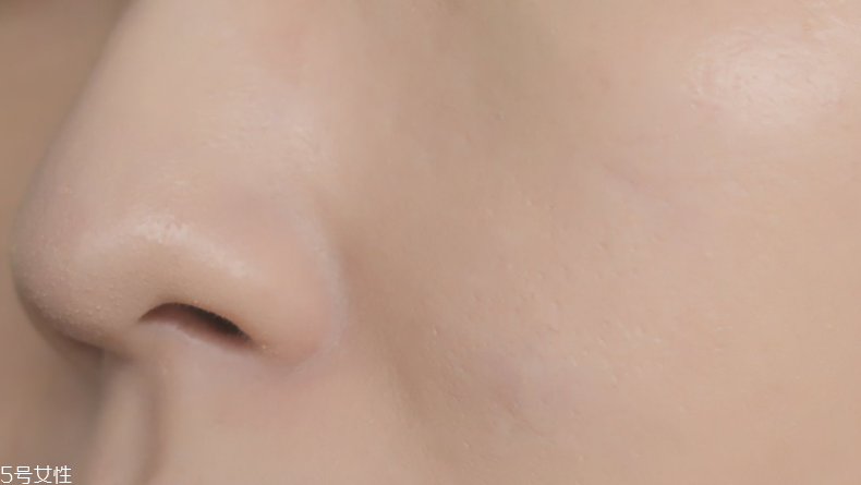 蘭蔻氣墊素顏霜怎么樣？遮瑕度不夠