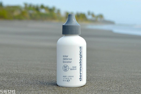 混合皮用什么防曬好？無油防曬霜有哪些？