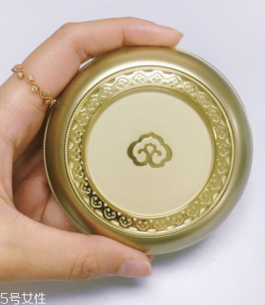 蘭蔻氣墊和后哪個(gè)好用？蘭蔻氣墊vs后黃金氣墊