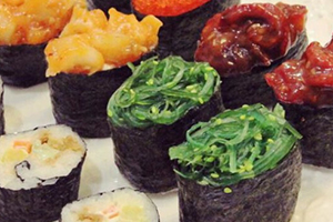 軍艦壽司為何叫軍艦？軍艦壽司和一般壽司的區(qū)別