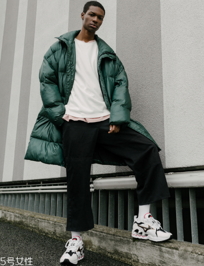 美津濃老爹鞋wave rider 1復(fù)刻版發(fā)售時間_多少錢？