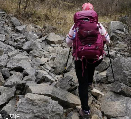 osprey和始祖鳥哪個好？戶外背包品牌pk