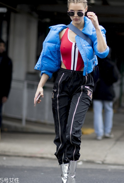 春天運(yùn)動(dòng)裝怎么搭配好看？這樣出街最精彩
