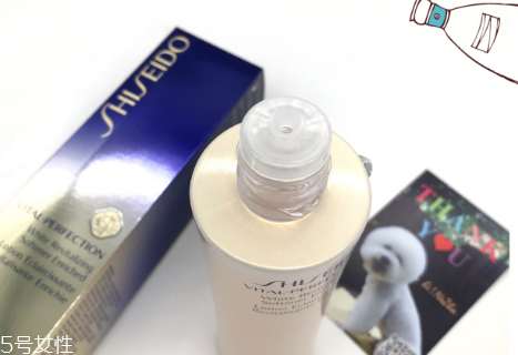 資生堂悅薇水乳清爽和滋潤的區(qū)別 按膚質選擇