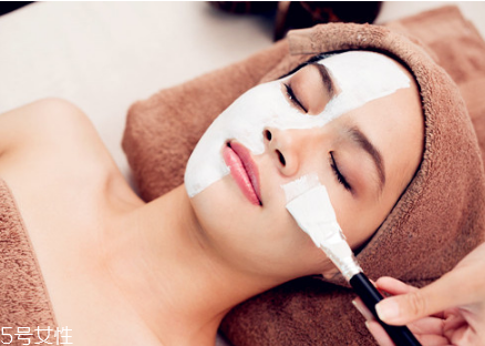 不用護(hù)膚品皮膚會更好嗎 保養(yǎng)肌膚很重要