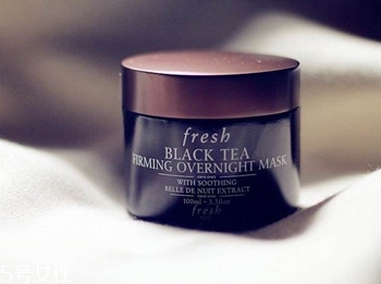 干性皮膚晚上怎么保養(yǎng) 補水保濕是關鍵 干性皮膚晚上怎么保養(yǎng) 補水保濕是關鍵