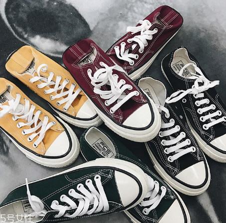 帆布鞋曬黃了怎么辦？帆布鞋晾曬要注意