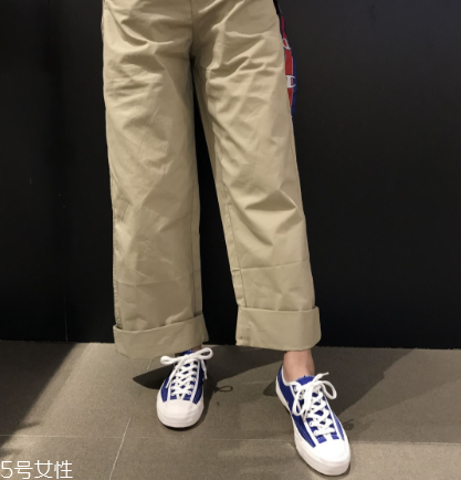 帆布鞋和板鞋有什么區(qū)別？帆布鞋板鞋大對比