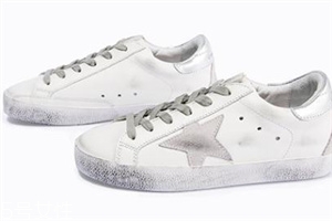 板鞋能爬山嗎？對腳不好