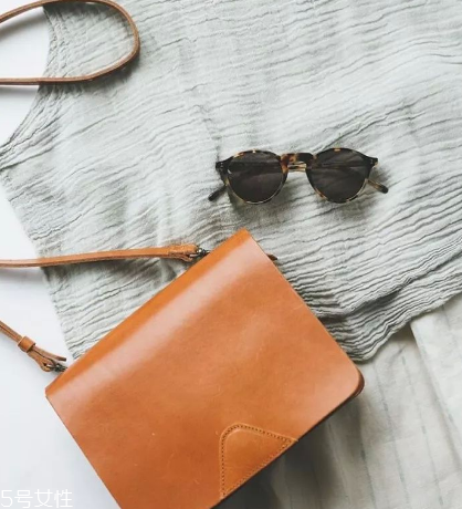 vereverto是什么牌子？極簡風包袋品牌