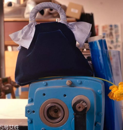 trademark包包多少錢？既經(jīng)典又不貴