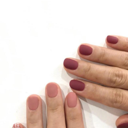 涂一次指甲油多久卸掉？最好是半個月卸掉