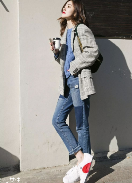 西裝外套搭配什么褲子？百搭又有范