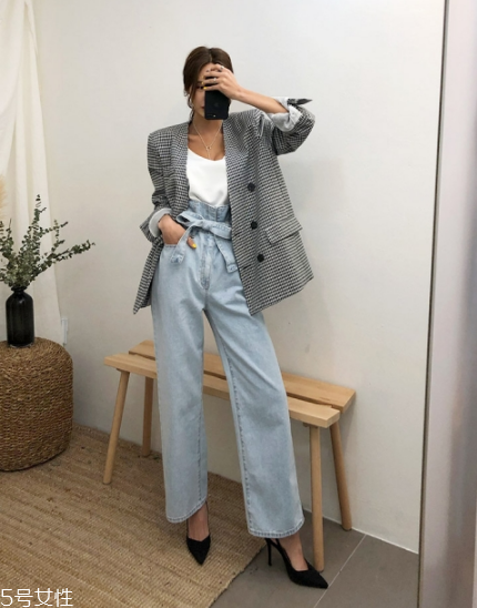 西裝外套搭配什么褲子？百搭又有范