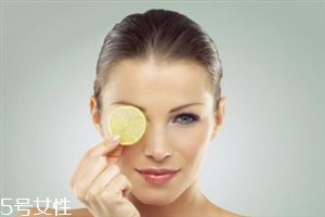 干性皮膚晚上怎么保養(yǎng) 補水保濕是關鍵 干性皮膚晚上怎么保養(yǎng) 補水保濕是關鍵